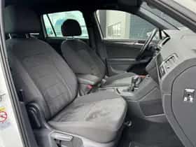 Volkswagen Tiguan (2019) thumbnail 11