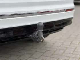 Volkswagen Tiguan (2019) thumbnail 24