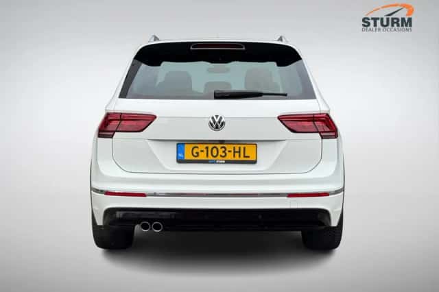 Volkswagen Tiguan (2019) thumbnail 5