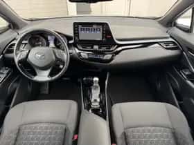 Toyota C-HR (2021) thumbnail 13