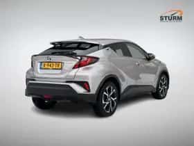 Toyota C-HR (2021) thumbnail 4