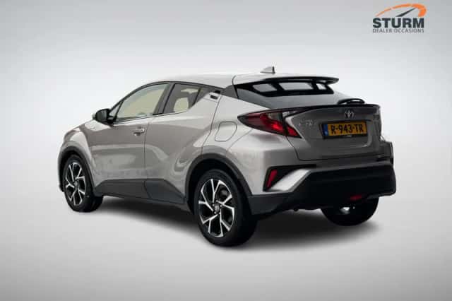 Toyota C-HR (2021) thumbnail 6