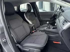Renault Captur (2020) thumbnail 11