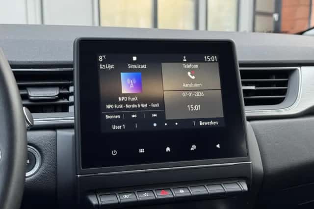 Renault Captur (2020) thumbnail 16