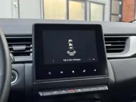 Renault Captur (2020) thumbnail 17