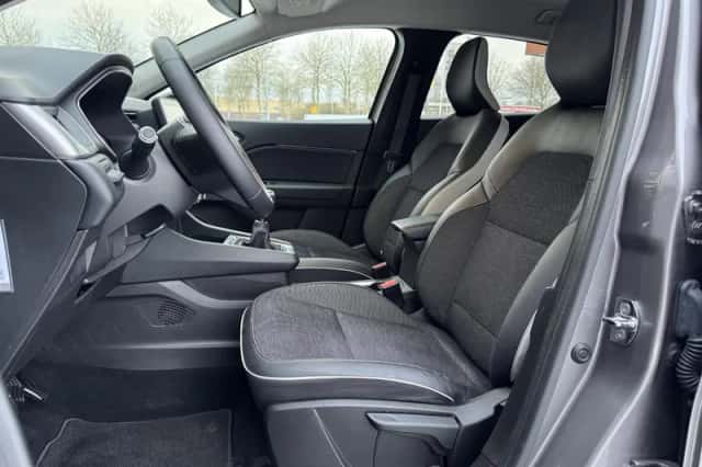 Renault Captur (2020) thumbnail 9