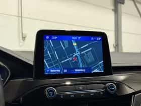 Ford Kuga (2022) thumbnail 14