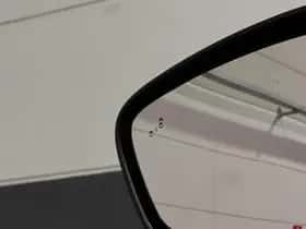 Ford Kuga (2022) thumbnail 19