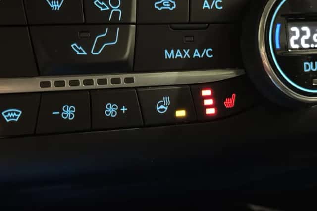 Ford Kuga (2022) thumbnail 22