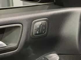 Ford Kuga (2022) thumbnail 26