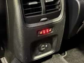 Ford Kuga (2022) thumbnail 30
