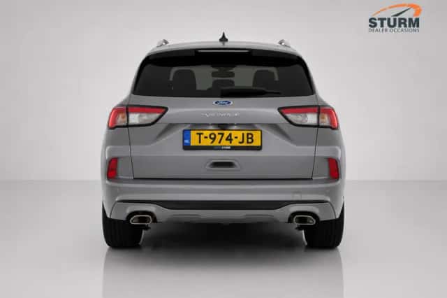 Ford Kuga (2022) thumbnail 4