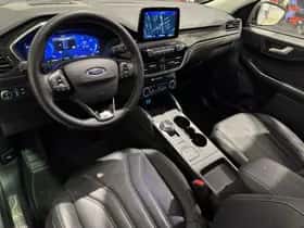 Ford Kuga (2022) thumbnail 8