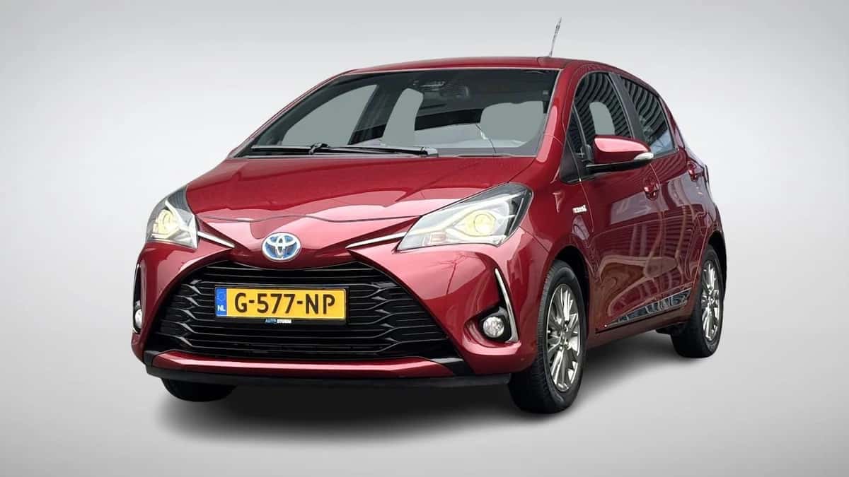 Toyota Yaris (2019) — foto 1