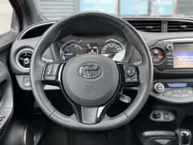 Toyota Yaris (2019) thumbnail 14