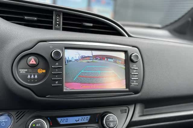 Toyota Yaris (2019) thumbnail 19