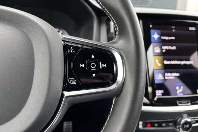 Volvo S60 (2021) thumbnail 13