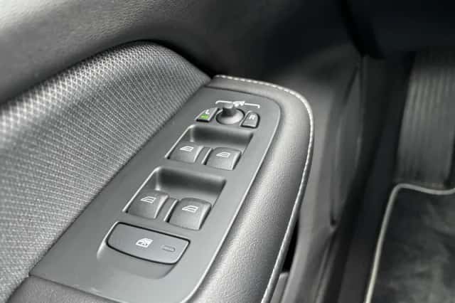 Volvo S60 (2021) thumbnail 23