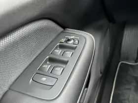 Volvo S60 (2021) thumbnail 26