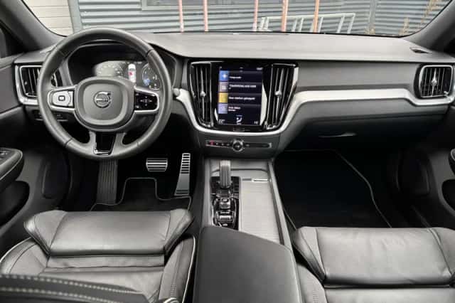 Volvo S60 (2021) thumbnail 8