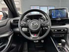 Toyota Yaris (2023) thumbnail 15