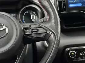 Toyota Yaris (2023) thumbnail 16