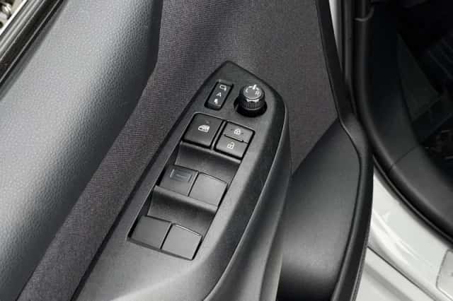 Toyota Yaris (2023) thumbnail 29