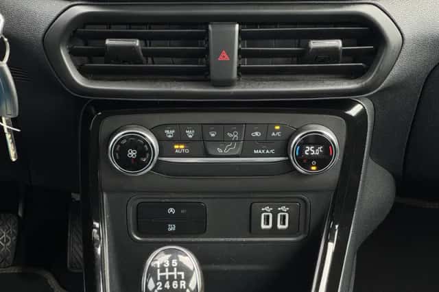 Ford EcoSport (2020) thumbnail 19