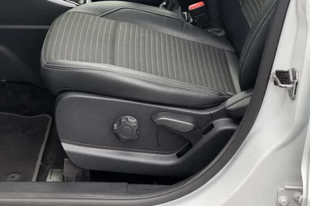 Ford EcoSport (2020) thumbnail 21