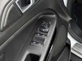 Ford EcoSport (2020) thumbnail 23