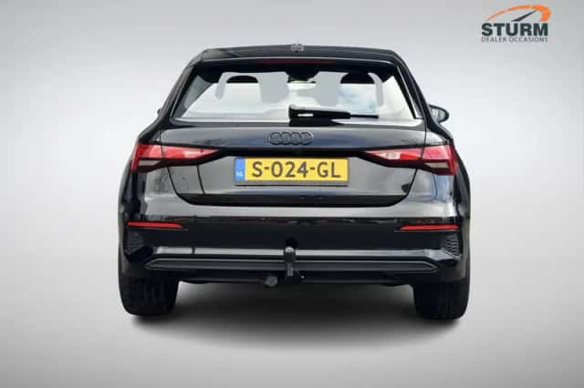 Audi A3 (2023) thumbnail 5