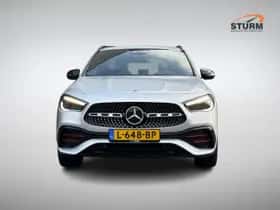 Mercedes-Benz GLA (2020) thumbnail 2