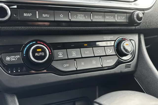 Kia Niro (2021) thumbnail 21