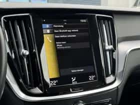 Volvo V60 (2021) thumbnail 17