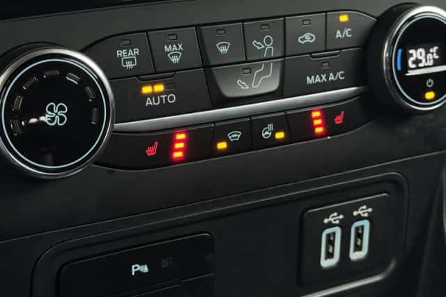 Ford EcoSport (2020) thumbnail 24
