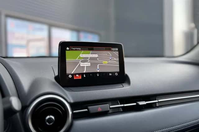 Mazda 2 (2021) thumbnail 17