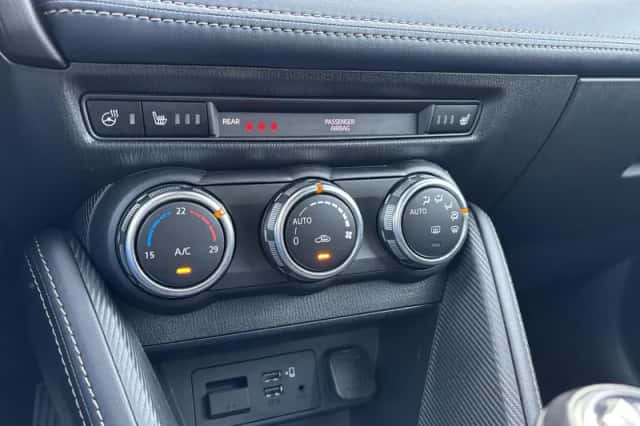 Mazda 2 (2021) thumbnail 21