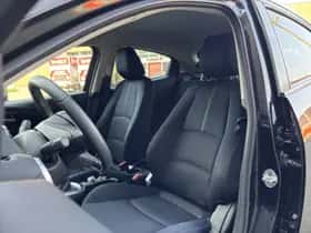 Mazda 2 (2021) thumbnail 9