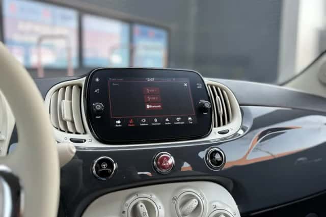Fiat 500 (2021) thumbnail 18