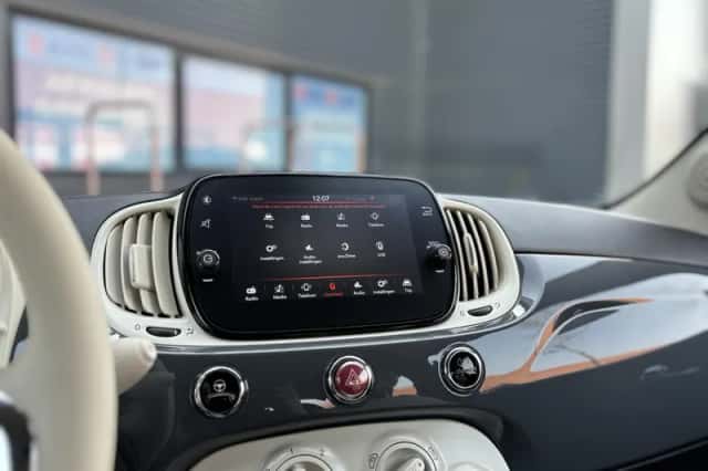 Fiat 500 (2021) thumbnail 19