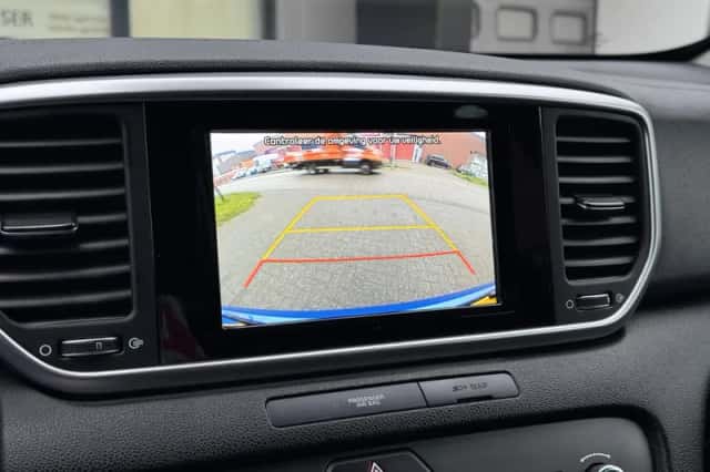 Kia Sportage (2019) thumbnail 16