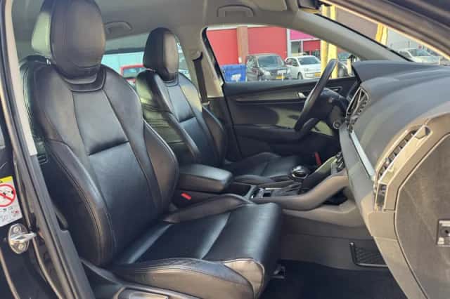Škoda Karoq (2019) thumbnail 11