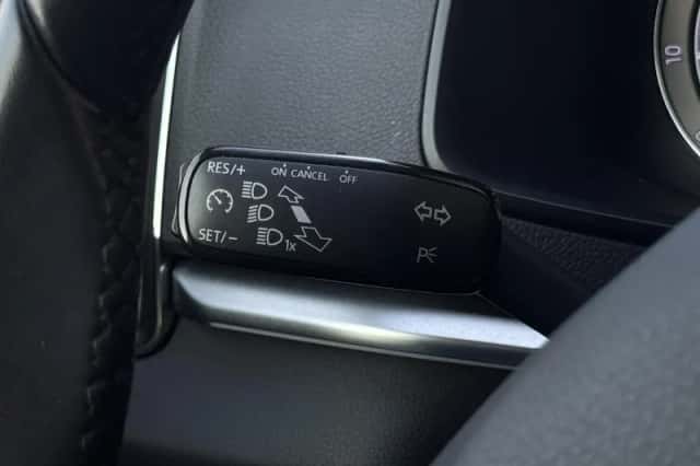 Škoda Karoq (2019) thumbnail 22