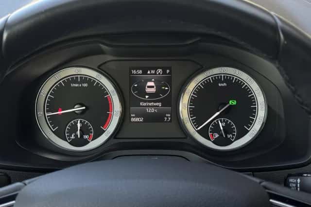 Škoda Karoq (2019) thumbnail 27