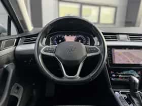 Volkswagen Passat (2021) thumbnail 13