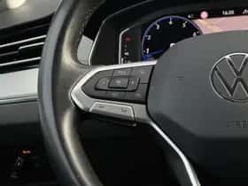 Volkswagen Passat (2021) thumbnail 14