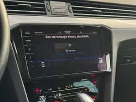 Volkswagen Passat (2021) thumbnail 18