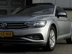 Volkswagen Passat (2021) thumbnail 21