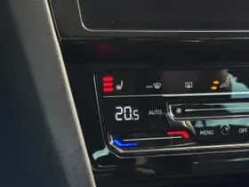 Volkswagen Passat (2021) thumbnail 22