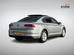 Volkswagen Passat (2021) thumbnail 4